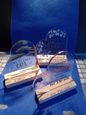 Acryl Herz auf Holzsockel