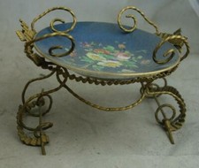 antiker kleiner Porzellan