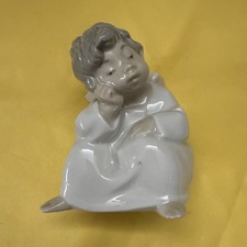 Lladro Spanien Porzellan Figur sitzender verträumter Engel 10 cm