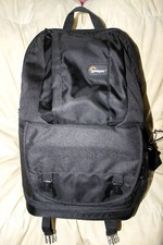 Lowepro Fastpack 250, schwarz, Fotorucksack mit Notebookfach