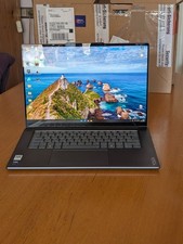 Lenovo Yoga Slim 7i Aura Edition 15ILL9 15,3" 2.8K, Core Ultra 7 258V, 32GB RAM