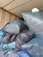 Shoes+Clothing as collectibles/Altschuhe+Altkleider-Sammelware als Posten-10t