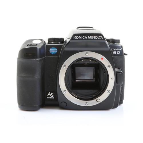 Konica minolta dynax - minolta,