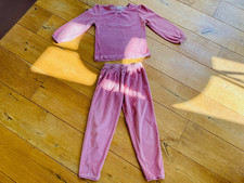 MAAS NATUR / People wear