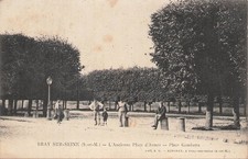 77 montereau Le boulevard leboeuf.  96571