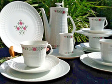 Winterling Marktleuthen Bavaria Rosa Blumen Relief Kaffeeservice für 5 Pers Konv