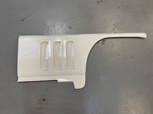 Corvette rh lower - 65-66,