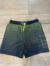 Jungen-Badeshorts von Yigga