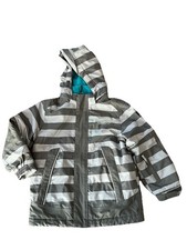 Jako-O Regenjacke Matchjacke  Jacke   Grau gestreift  Gr. 104/110