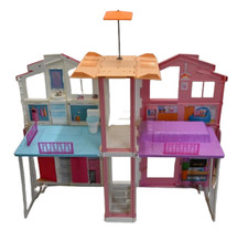 Barbie Haus Traumvilla, Stadthaus 3-Etagen & 5 Zimmern, inkl. Barbie Zubehör *V