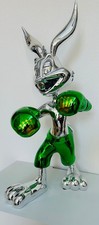 Rolex Bunny mit Boxhandschuhen