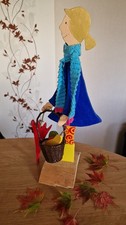 42 cm Dekofigur Holz Mädchen Deko Figur  Holzaufsteller handbemalt KUNSTHANDWERK