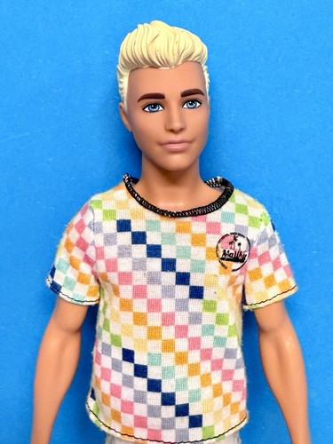 Barbie ken puppe mit kleidung - puppe,