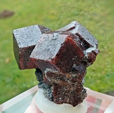 superb GRANAT Kristall Stufe