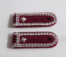 Schulterstücke