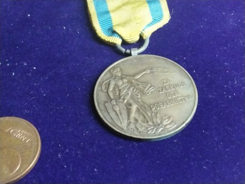 Medaille für verdienste im - „für,