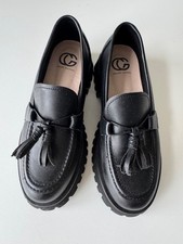 Cesare Caspari, Schuhe