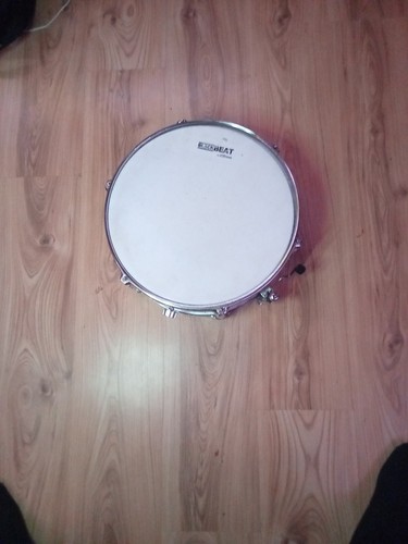 Black beat snare drume - black,