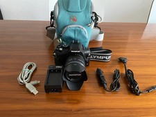 Olympus E-450 DSLR  mit 14-42mm Objektiv