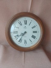 Royal Quartz Wanduhr Mit