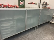 Sideboard mit Türen, Rauchglas und Metall. insgesamt 4 Stück für jeweils 70€