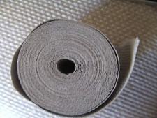 2 Papierrollen festes Material braun gewellte Oberfläche - Verwendung? Basteln