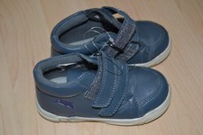 Kinderschuhe