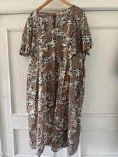 Kleid von voyage by marina