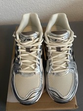 ASICS Gel Kayano 14 Size 43.5