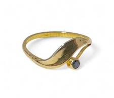 Damenring mit Saphir 333/-