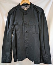 Hübsche grüne Military