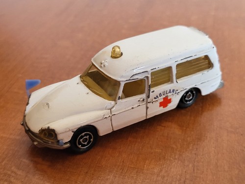 Krankenwagen modell majorette - krankenwagen,