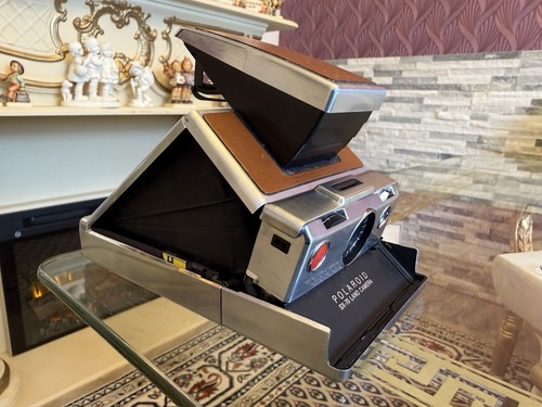 Polaroid land camera - sx-70,