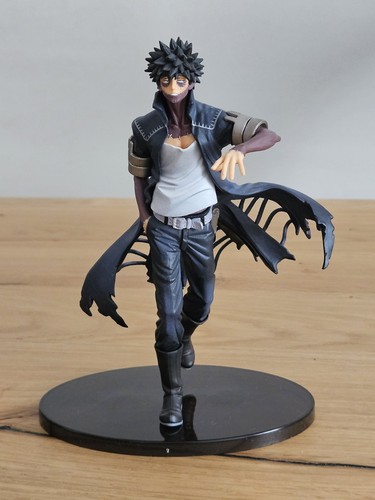 Hero academia dabi - dabi, figur