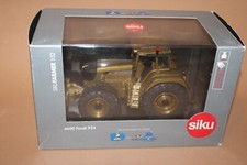 Siku Farmer 4600 1:32 Traktor