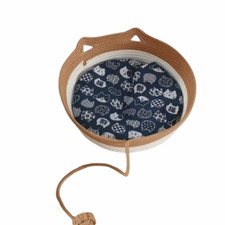 Katzenbett geflochten mit