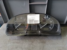 Tacho VW Passat 3B 3BG MFA Benzin 3B0919930F Kombiinstrument Cluster Mph VDO