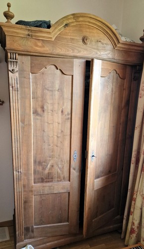 Bauernschrank weichholz vor - weichholz,
