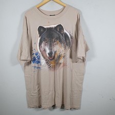 Vintage Habitat Graphic Wolf