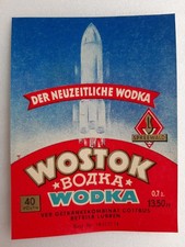Neu Alt DDR Etikett - WOSTOK WODKA VEB Getränkekombinat Cottbus Lübben Spreewald