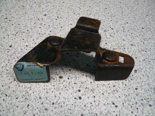 Peugeot 404 support gear - 404,