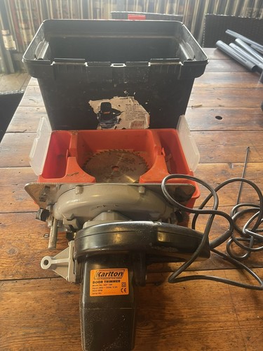 Karlton door boss - karlton,
