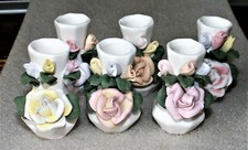 6 MINIATUR VASEN  mit Rosen Verzierung   ca. 5,5 cm   Dachbodenfund