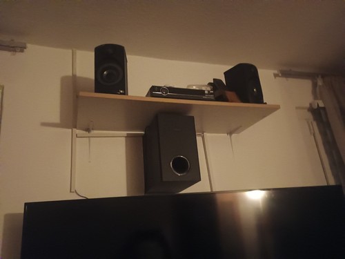 Ich verkaufe einen fernseher - einen,