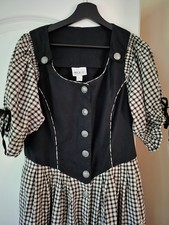 Schickes Dirndl in beige / schwarz Gr. 44 für das  Oktoberfest