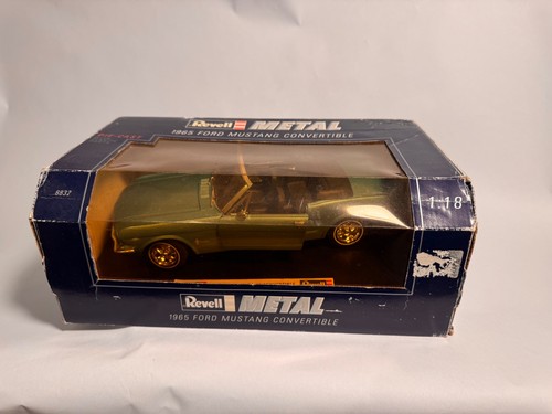 Revell metal 1965 ford mustang - metal,