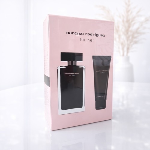 Narciso rodriguez for her set - narciso,