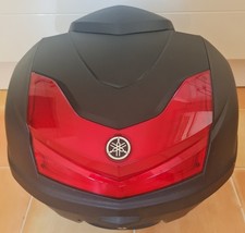 Yamaha Top Case 39 l schwarz  mit Soziusrückenlehne Top Zustand Motorradkoffer