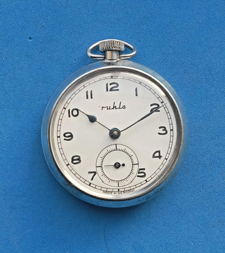 Vintage ruhla taschenuhr - vintage,