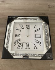 NEU & verpackt Wanduhr Silber